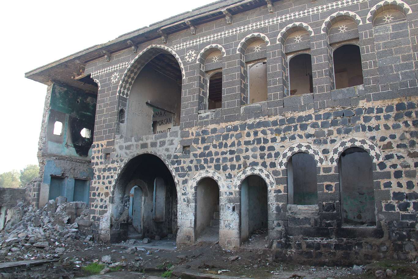 110 yıllık tarihi Ferit Paşa Köşkü madde bağımlılarına teslim 110 yıllık tarihi Ferit Paşa Köşkü madde bağımlılarına teslim